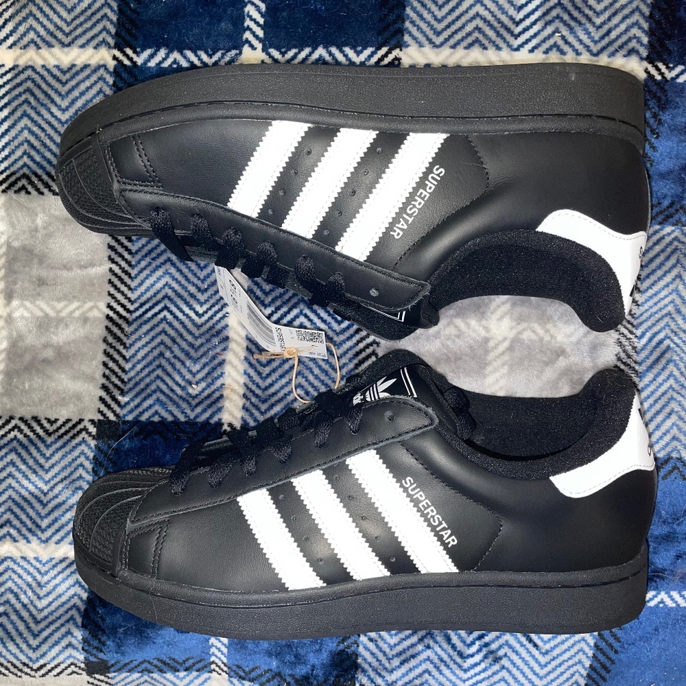 Adidas Unisex Sneakers Black & White Superstar II Size Men 8.5 Women 9.5 NWT - Picture 8 of 10